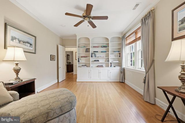 310 UPPER COLLEGE TER, Frederick, MD 21701