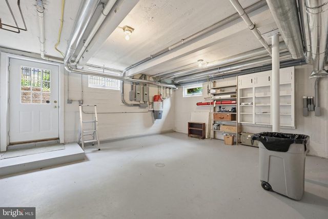 310 UPPER COLLEGE TER, Frederick, MD 21701