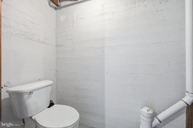 310 UPPER COLLEGE TER, Frederick, MD 21701