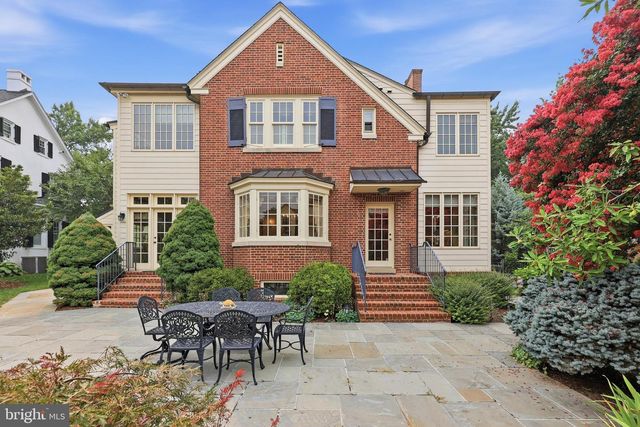 310 UPPER COLLEGE TER, Frederick, MD 21701