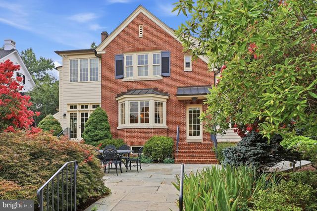 310 UPPER COLLEGE TER, Frederick, MD 21701