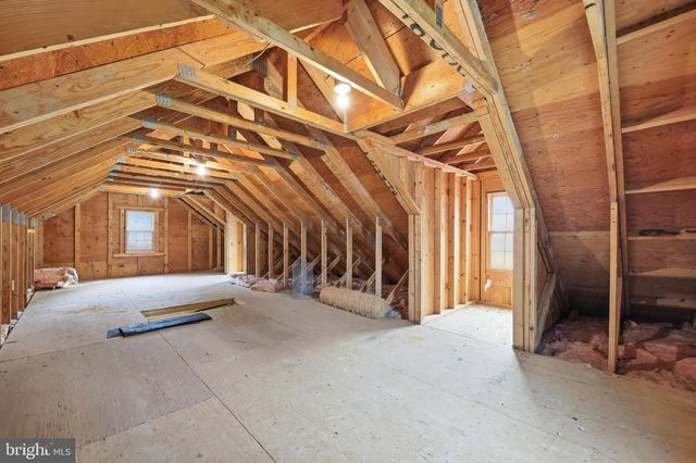310 UPPER COLLEGE TER, Frederick, MD 21701