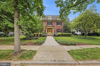 310 UPPER COLLEGE TER, Frederick, MD 21701