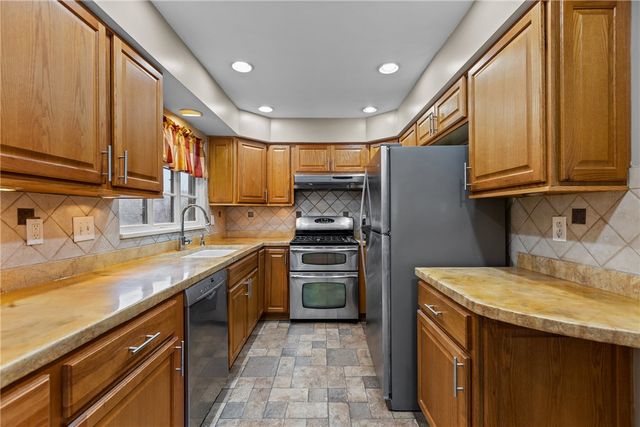 350 Plummer Ave, Kilbuck Twp, PA 15202