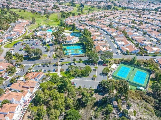 4712 Galicia Way, Oceanside, CA 92056