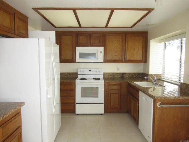 4712 Galicia Way, Oceanside, CA 92056