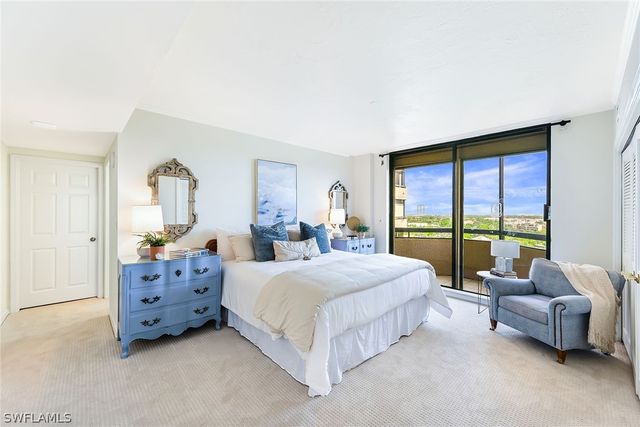 6075 Pelican Bay BLVD 1105, Naples, FL 34108