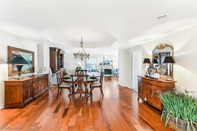 6075 Pelican Bay BLVD 1105, Naples, FL 34108