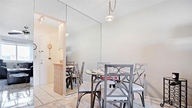 6263 NE 19th Avenue 923, Fort Lauderdale, FL 33308