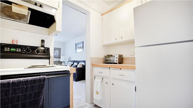 6263 NE 19th Avenue 923, Fort Lauderdale, FL 33308