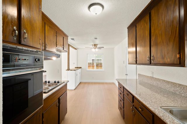 7745 Aptos Cir, Citrus Heights, CA 95610