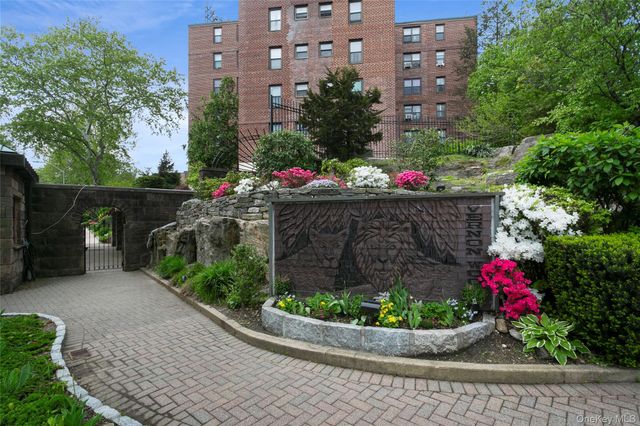 161 Pearsall Drive 6H, Mount Vernon, NY 10552