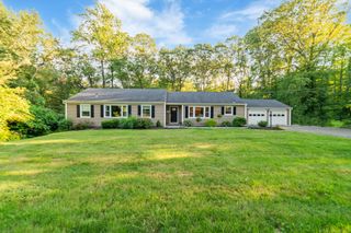 151 Dorman Road, Oxford, CT 06478