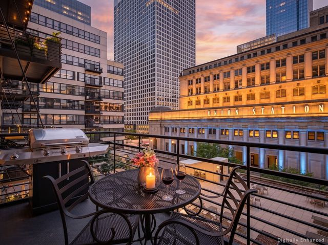 130 S Canal Street 425-26, Chicago, IL 60606