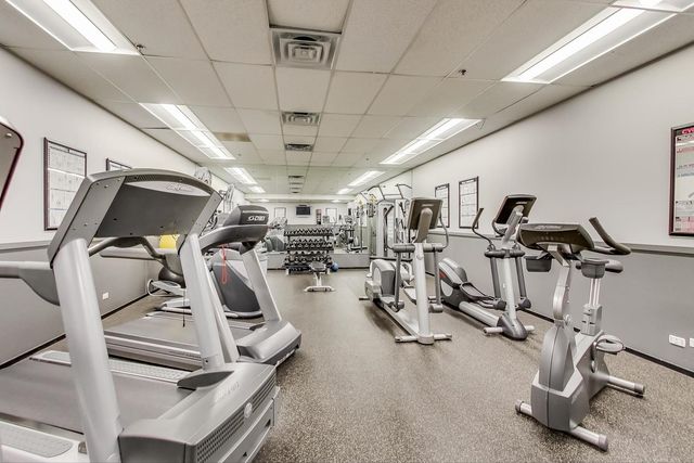 130 S Canal Street 425-26, Chicago, IL 60606