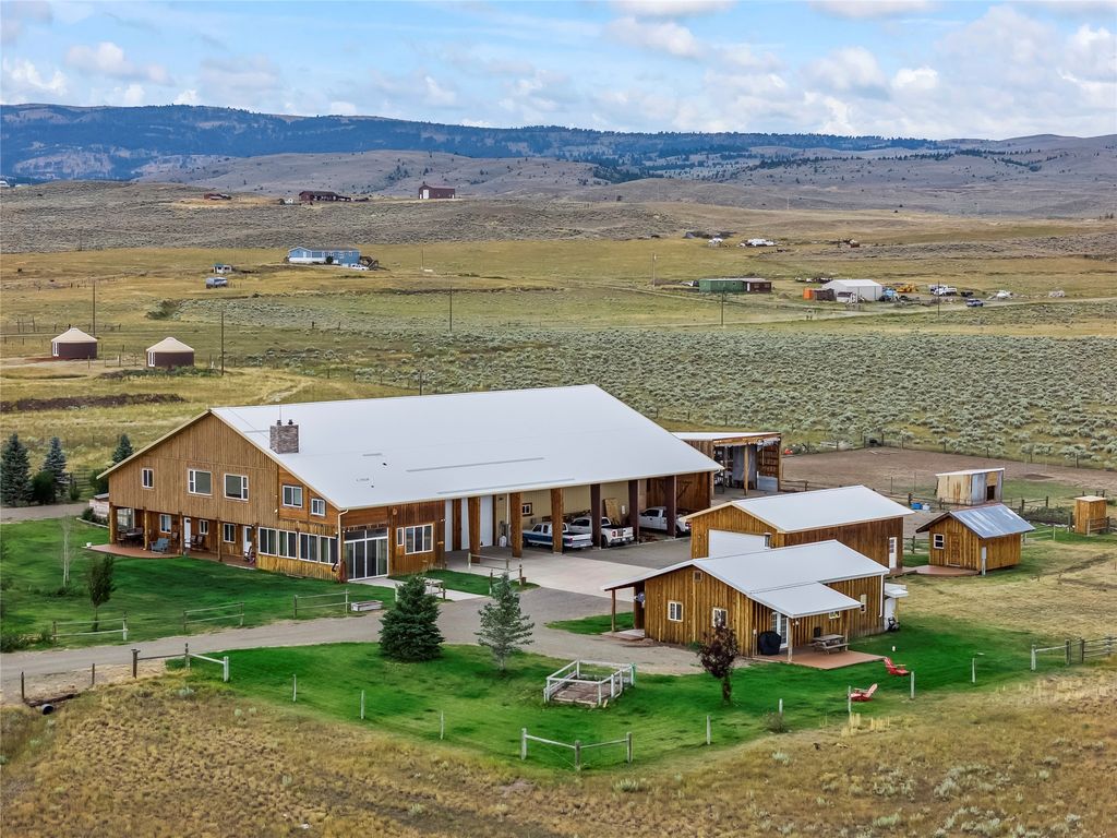 NHN Great Escape Road, Wilsall, MT 59086