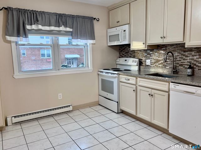 70 Belair Drive 70, New Milford, CT 06776