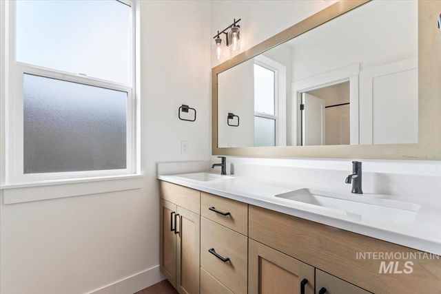 2329 E Monhegan Drive, Eagle, ID 83616