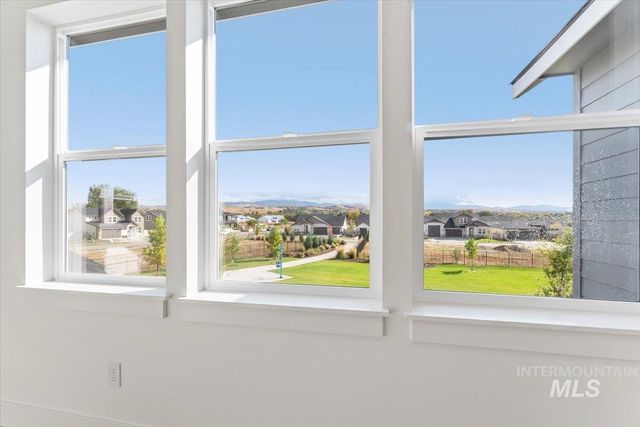 2329 E Monhegan Drive, Eagle, ID 83616