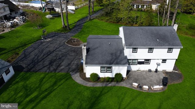 1113 E PROSPECT AVE, North Wales, PA 19454