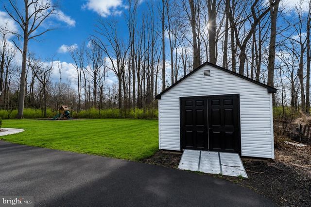 1113 E PROSPECT AVE, North Wales, PA 19454