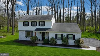 1113 E PROSPECT AVE, North Wales, PA 19454