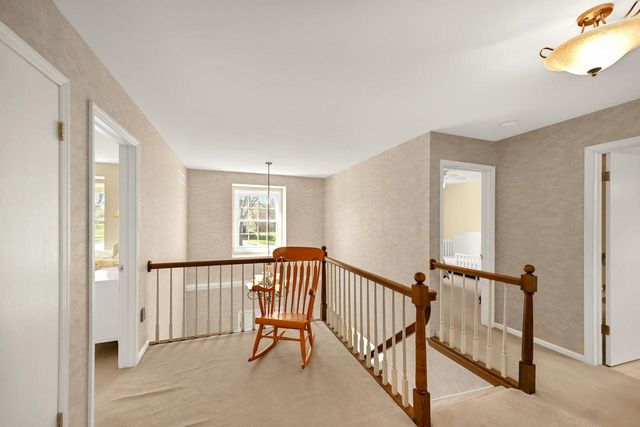 18510 Surrey LANE, Brookfield, WI 53045