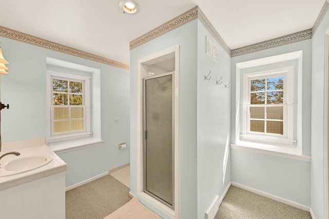18510 Surrey LANE, Brookfield, WI 53045