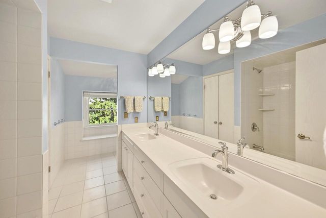 18510 Surrey LANE, Brookfield, WI 53045