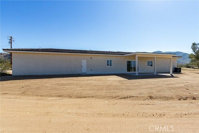 15168 Barbara, Apple Valley, CA 92307