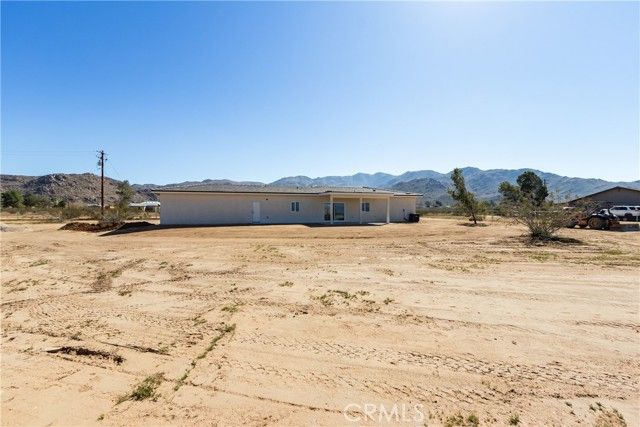15168 Barbara, Apple Valley, CA 92307