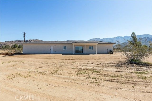 15168 Barbara, Apple Valley, CA 92307