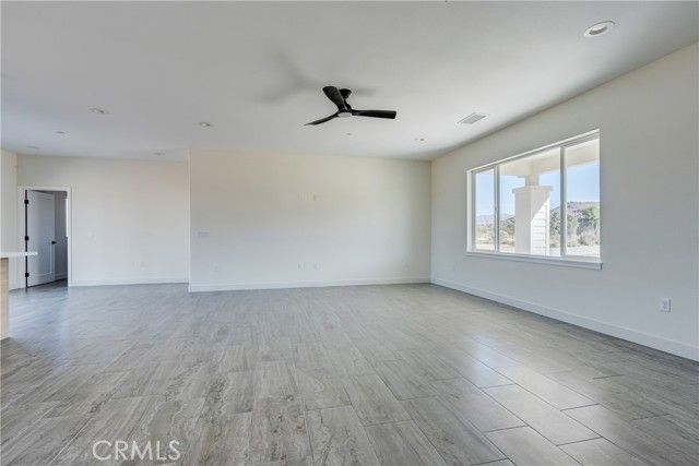 15168 Barbara, Apple Valley, CA 92307