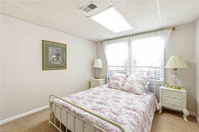 1533 Trinity Garden Circle, Clemmons, NC 27012