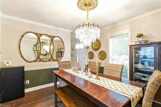 1533 Trinity Garden Circle, Clemmons, NC 27012