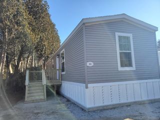 270 Boston Post Road 22, Waterford, CT 06385