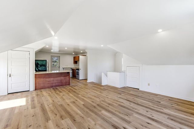 852 Ashland Avenue, Saint Paul, MN 55104
