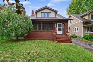319 Glenhaven Avenue, Grand Rapids, MI 49504