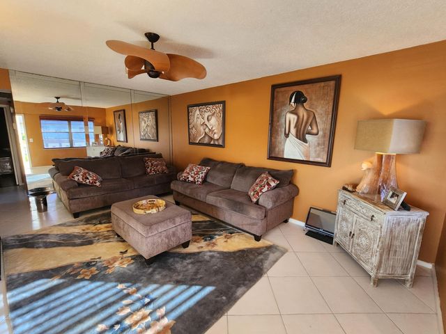 113 Mansfield C, Boca Raton, FL 33434