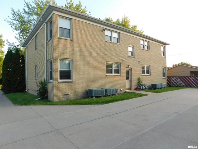 411 34th Avenue, East Moline, IL 61244