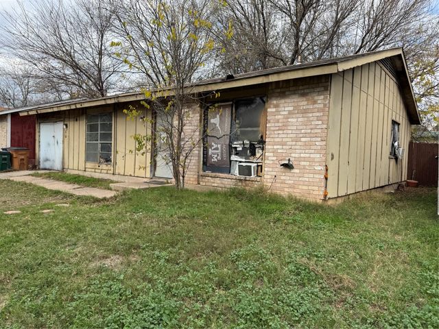6127 Wagon Bend TRL, Austin, TX 78744