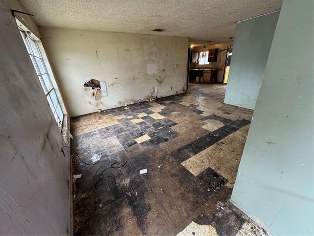 6127 Wagon Bend TRL, Austin, TX 78744