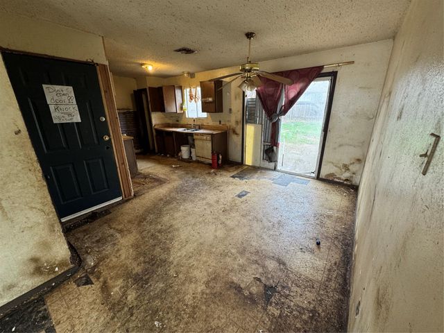 6127 Wagon Bend TRL, Austin, TX 78744