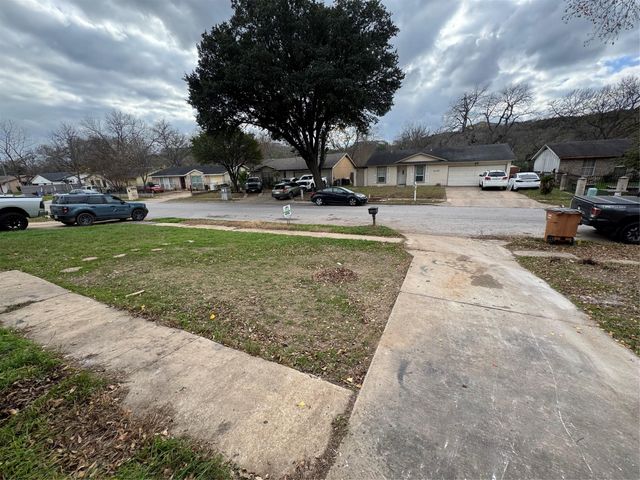 6127 Wagon Bend TRL, Austin, TX 78744