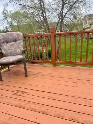 5498 Greenway Drive, Trenton, MI 48183