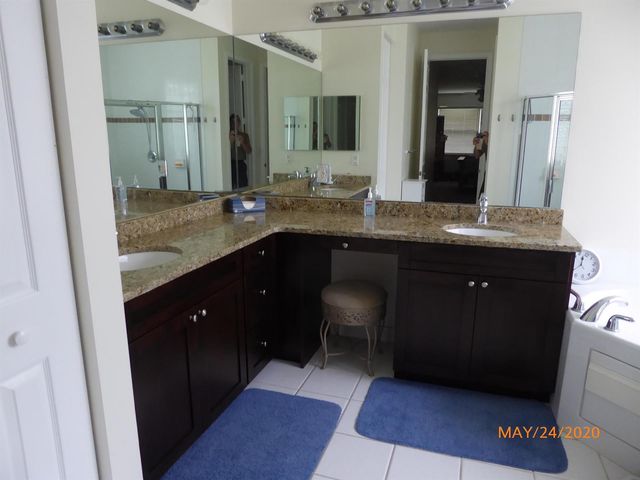 552 SW Calamondin Way Way SW, Vero Beach, FL 32968