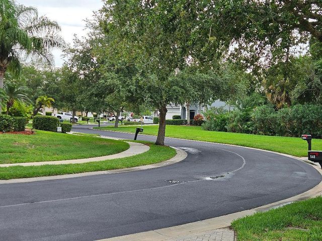 552 SW Calamondin Way Way SW, Vero Beach, FL 32968