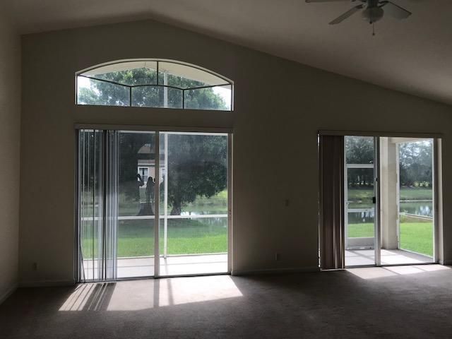 552 SW Calamondin Way Way SW, Vero Beach, FL 32968