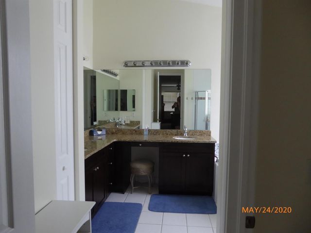552 SW Calamondin Way Way SW, Vero Beach, FL 32968