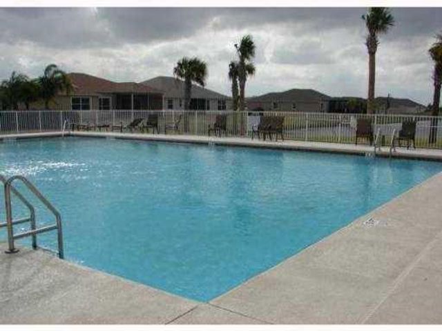 552 SW Calamondin Way Way SW, Vero Beach, FL 32968